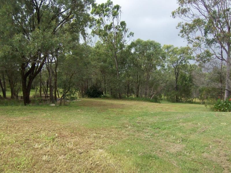 17 Vaughan Drive, Ormeau QLD 4208