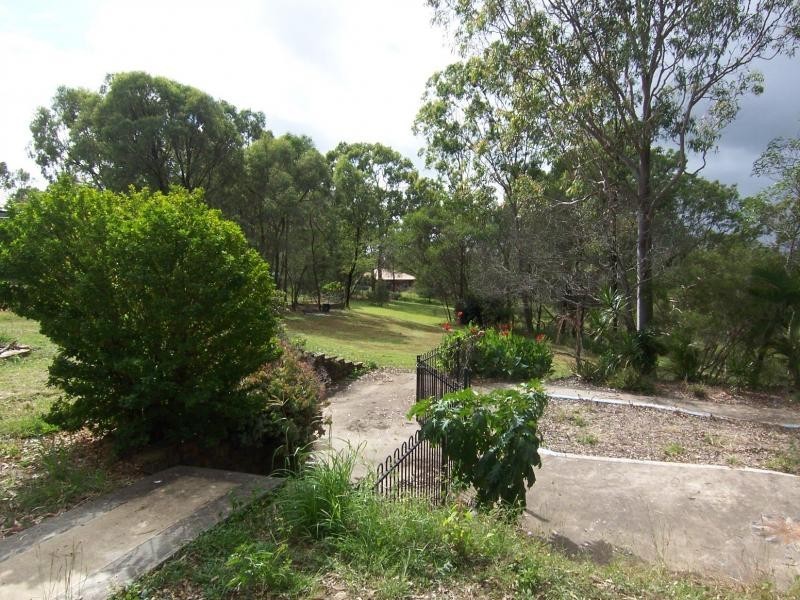 17 Vaughan Drive, Ormeau QLD 4208