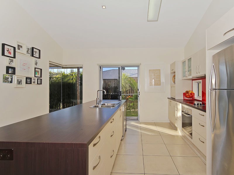 22 Emmaville Crescent, Ormeau QLD 4208