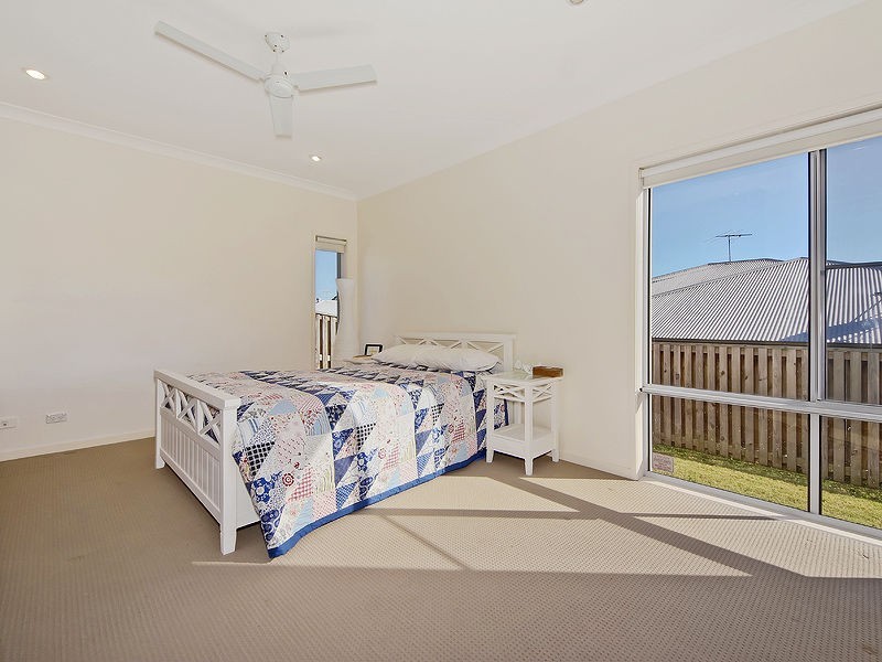 22 Emmaville Crescent, Ormeau QLD 4208