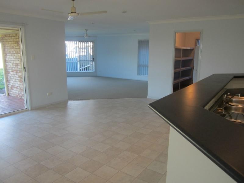 44 Ormeau Ridge Road, Ormeau Hills QLD 4208