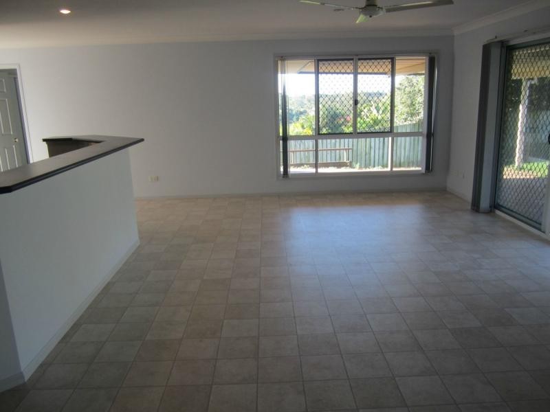 44 Ormeau Ridge Road, Ormeau Hills QLD 4208