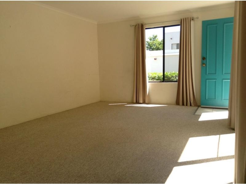 30/61 Harburg Drive, Beenleigh QLD 4207