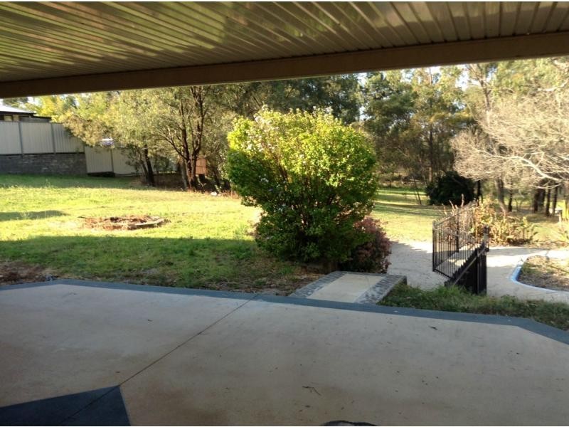 17 Vaughan Drive, Ormeau QLD 4208