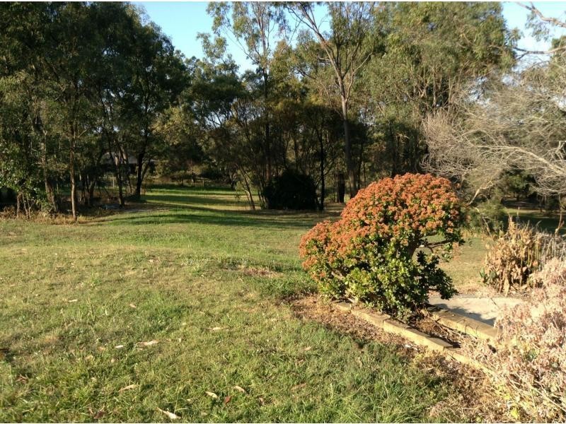 17 Vaughan Drive, Ormeau QLD 4208