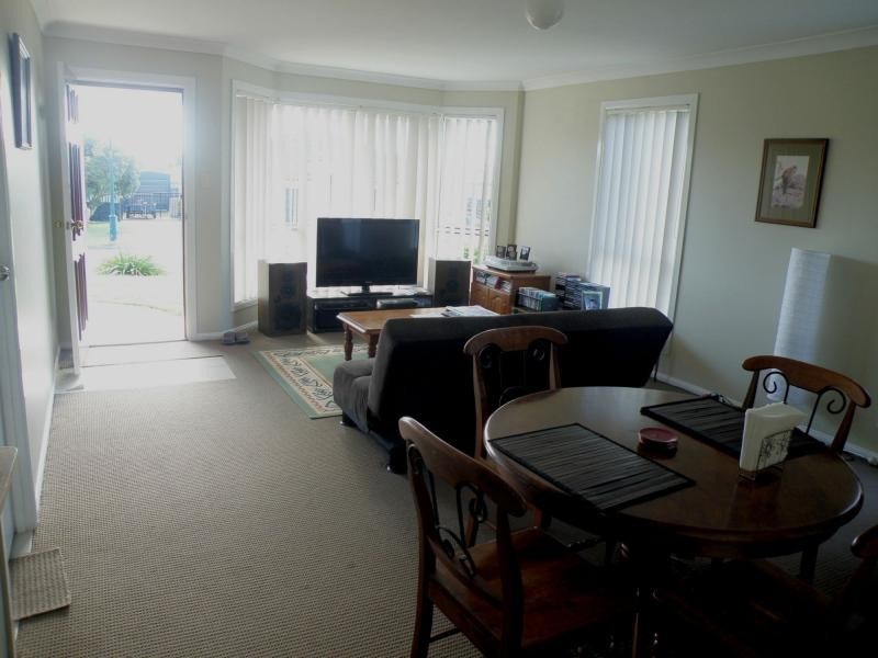 27b Conebush Circuit, Ormeau QLD 4208