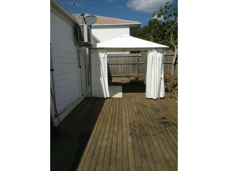 1/66 Castile Crescent, Edens Landing QLD 4207