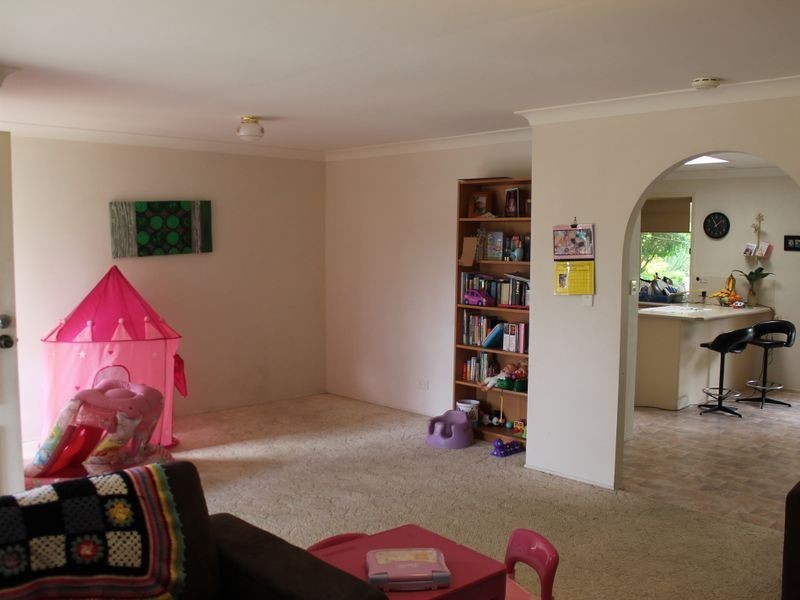 6 Jessie Crescent, Bethania QLD 4205