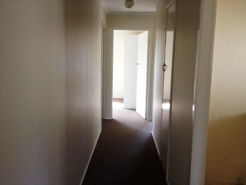 4 Hughes Street, Eagleby QLD 4207