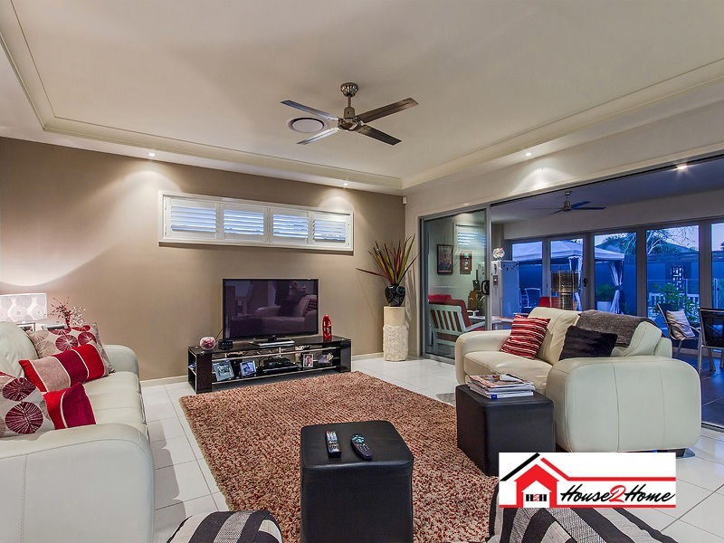 20 Lauradale Crescent, Ormeau QLD 4208