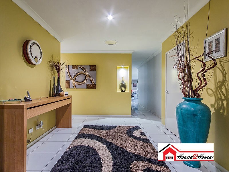 20 Lauradale Crescent, Ormeau QLD 4208