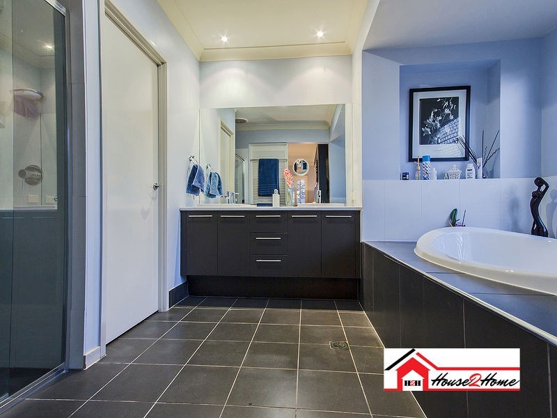 20 Lauradale Crescent, Ormeau QLD 4208