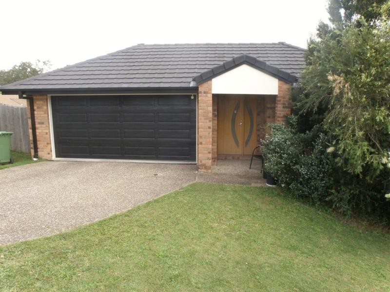 11 Paris Parade, Ormeau QLD 4208