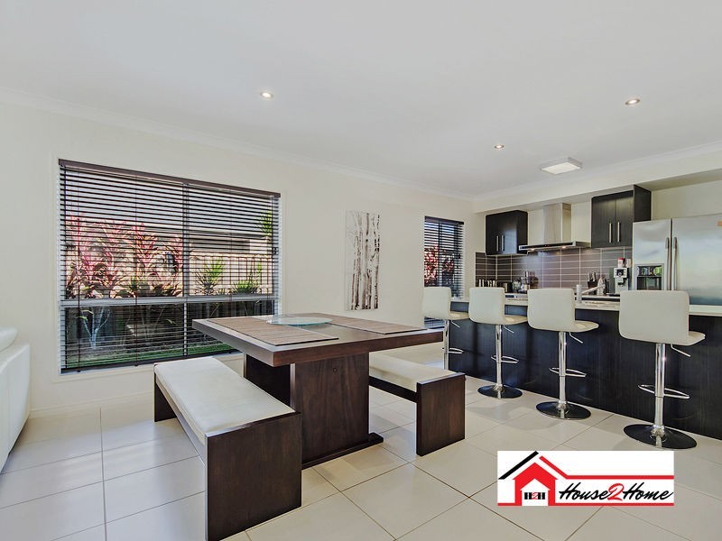28 Daylesford Circuit, Ormeau QLD 4208