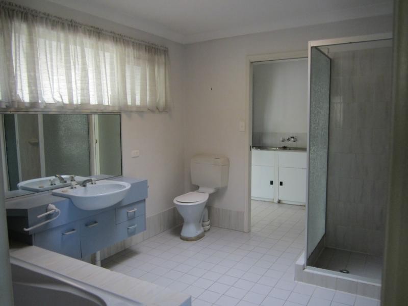 30 Peachey Road, Ormeau QLD 4208