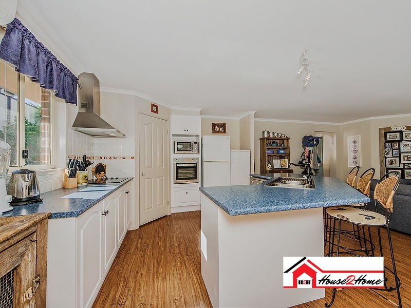 8 Macintosh Court, Ormeau Hills QLD 4208