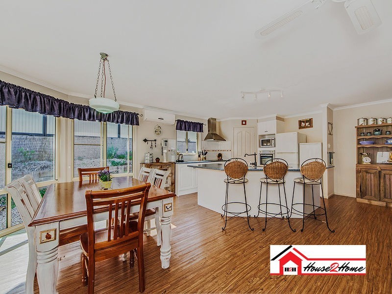 8 Macintosh Court, Ormeau Hills QLD 4208