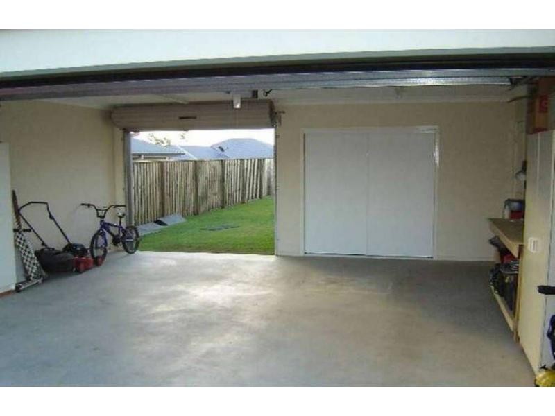 10 Summerlea Crescent, Ormeau QLD 4208