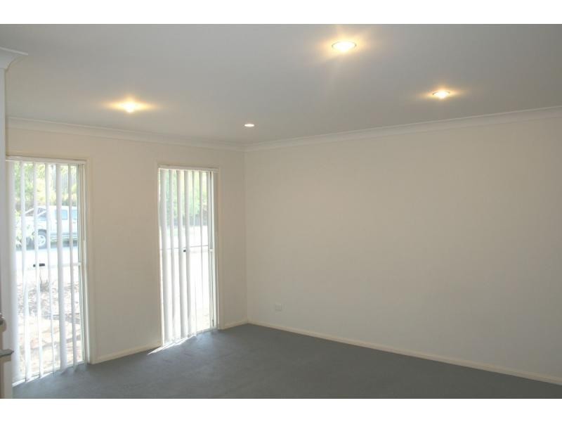 3 Charlton Crescent, Ormeau QLD 4208