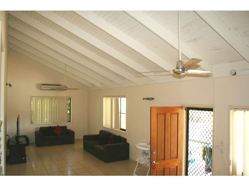 40 Thoms Crescent, Mount Warren Park QLD 4207