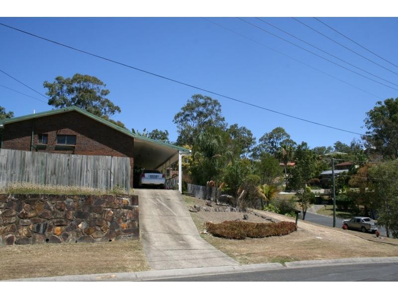 40 Thoms Crescent, Mount Warren Park QLD 4207