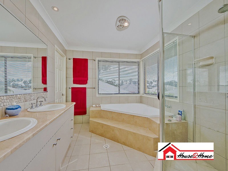 6 Helidon Grove, Ormeau QLD 4208