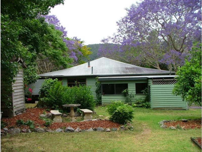 286 Shaws Pocket Road, Cedar Creek QLD 4207