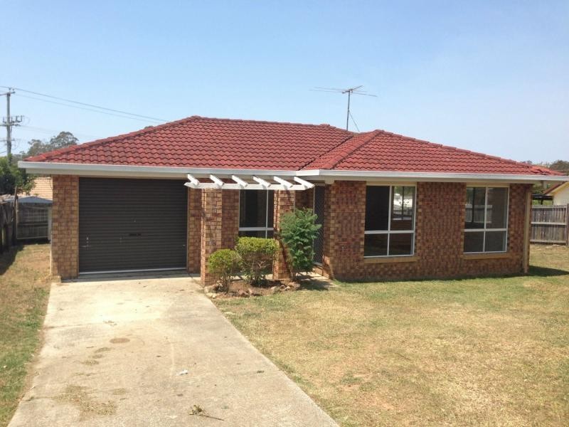 8 Beetson Court, Eagleby QLD 4207