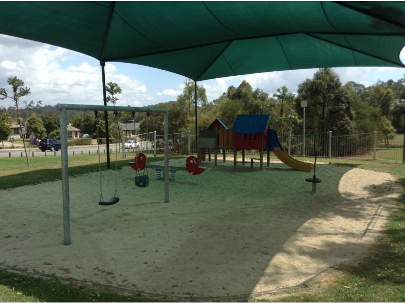 1/26 Cranberrie Crescent, Pimpama QLD 4209