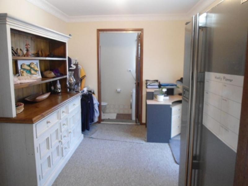 21 Holmes Court, Mount Warren Park QLD 4207