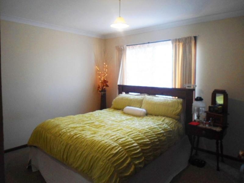 21 Holmes Court, Mount Warren Park QLD 4207