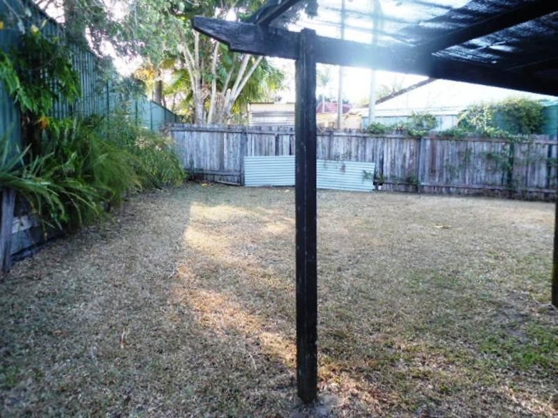 21 Holmes Court, Mount Warren Park QLD 4207