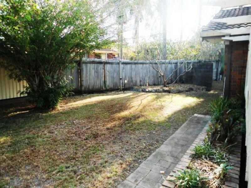 21 Holmes Court, Mount Warren Park QLD 4207