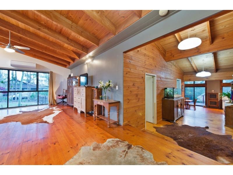 23 Taperoo Court, Yatala QLD 4207