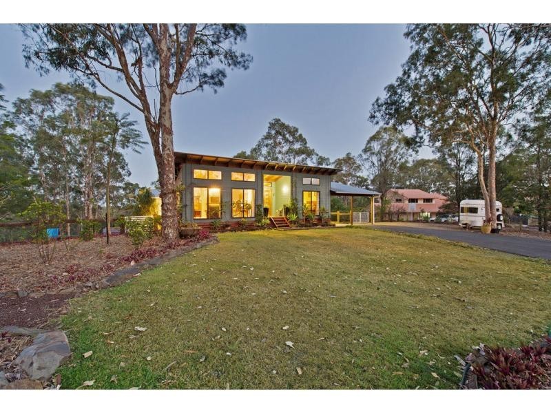 23 Taperoo Court, Yatala QLD 4207