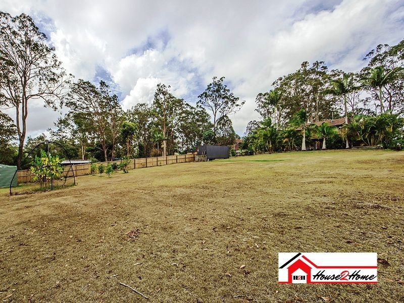 12 Umbango Drive, Pimpama QLD 4209