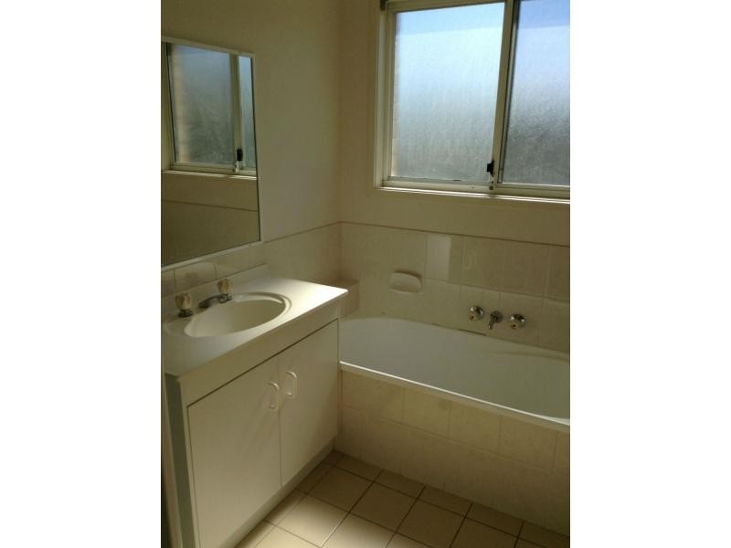 4 Embley Court, Eagleby QLD 4207