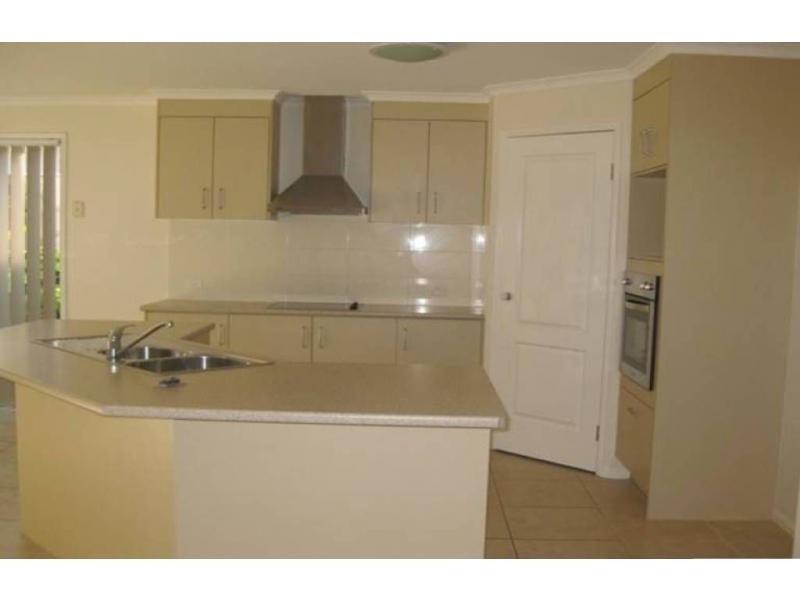 25 Hazelmere Court, Ormeau QLD 4208