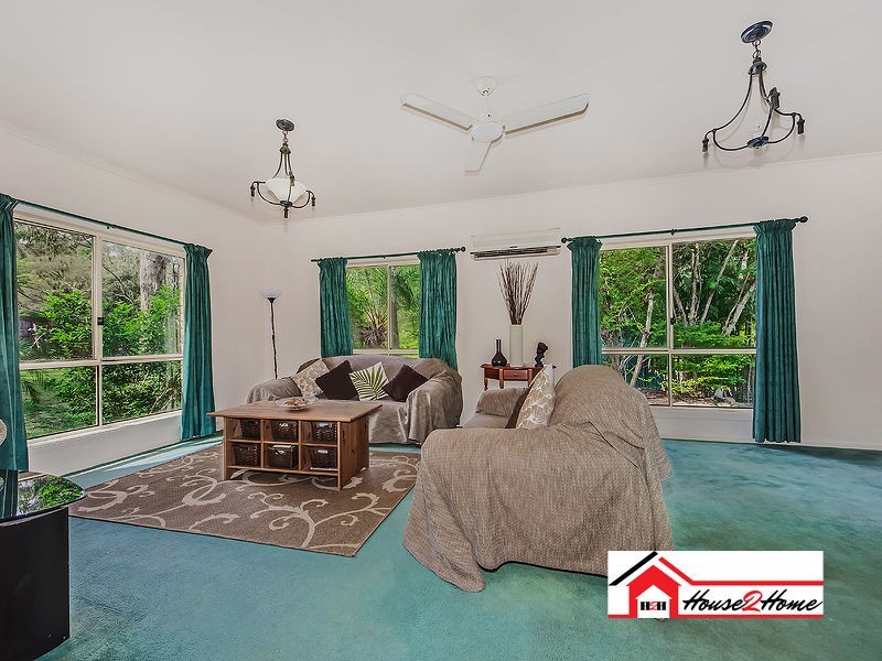 24 Vaughan Drive, Ormeau QLD 4208