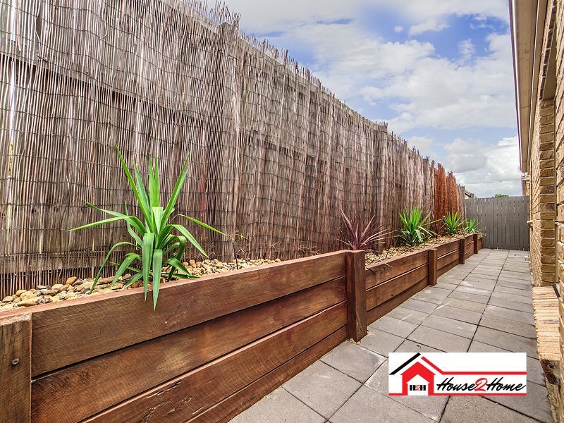 Duplex 2/56 Philben Drive, Ormeau, Ormeau QLD 4208