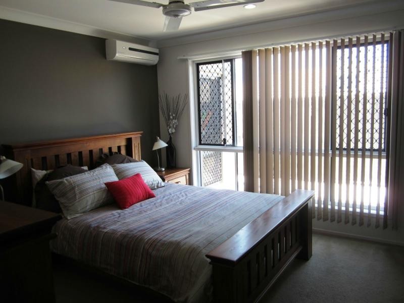 8 Raynuha Court, Ormeau QLD 4208