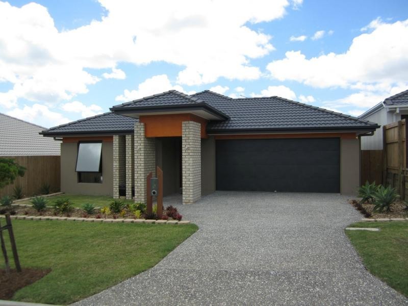 4 Preston Street, Ormeau Hills QLD 4208