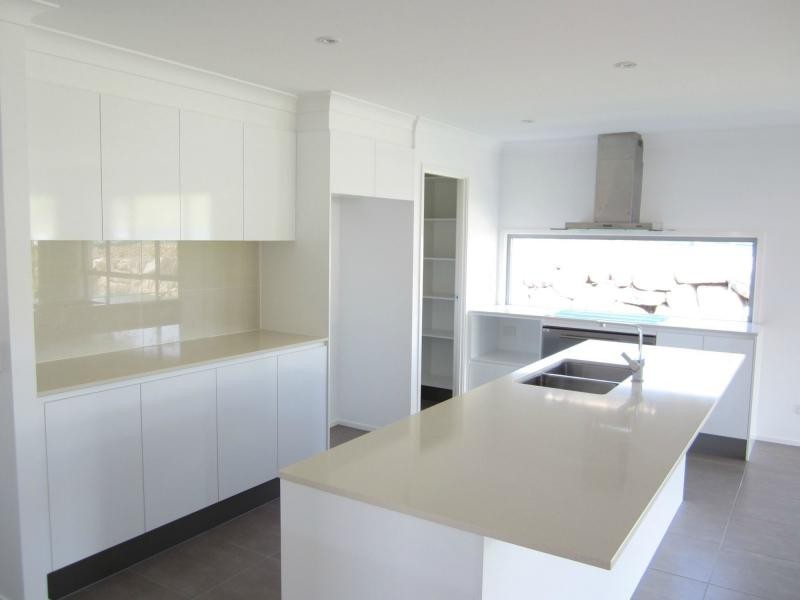 6 Riverside Sanctuary Terrace, Ormeau QLD 4208