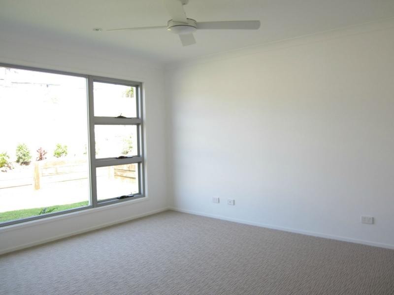 6 Riverside Sanctuary Terrace, Ormeau QLD 4208