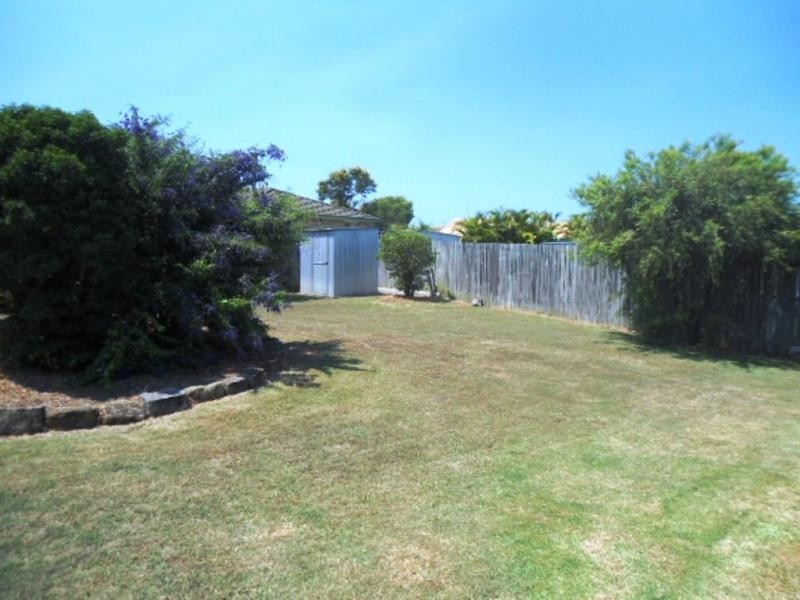 30 Lennon Drive, Windaroo QLD 4207