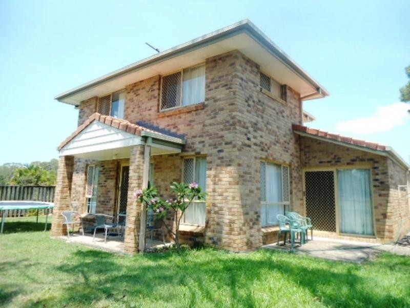 34 Laura Anne Drive, Windaroo QLD 4207