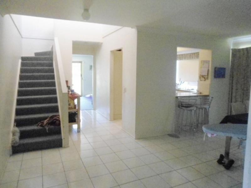 34 Laura Anne Drive, Windaroo QLD 4207