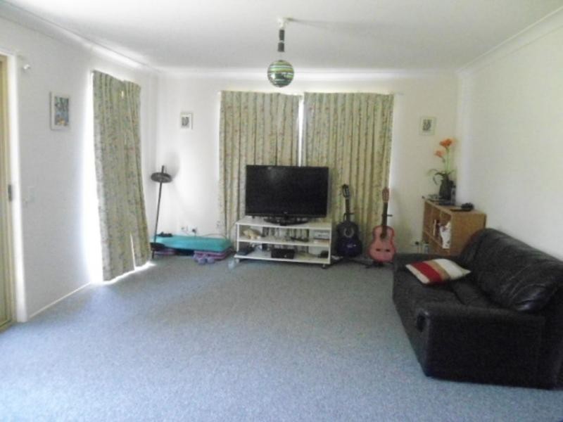 34 Laura Anne Drive, Windaroo QLD 4207