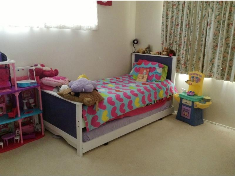 34 Laura Anne Drive, Windaroo QLD 4207