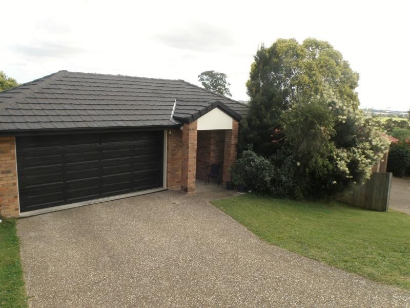 11 Paris Parade, Ormeau QLD 4208